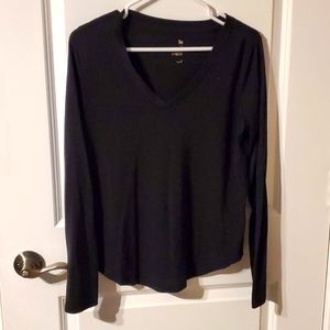 SO, v-neck, black, small